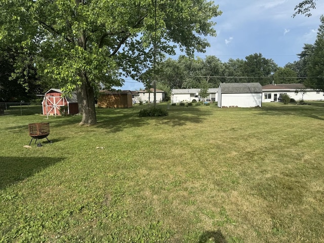 208 N Wisconsin St, Atwood, IL 61913 - view of green lawn with an outdoor structure