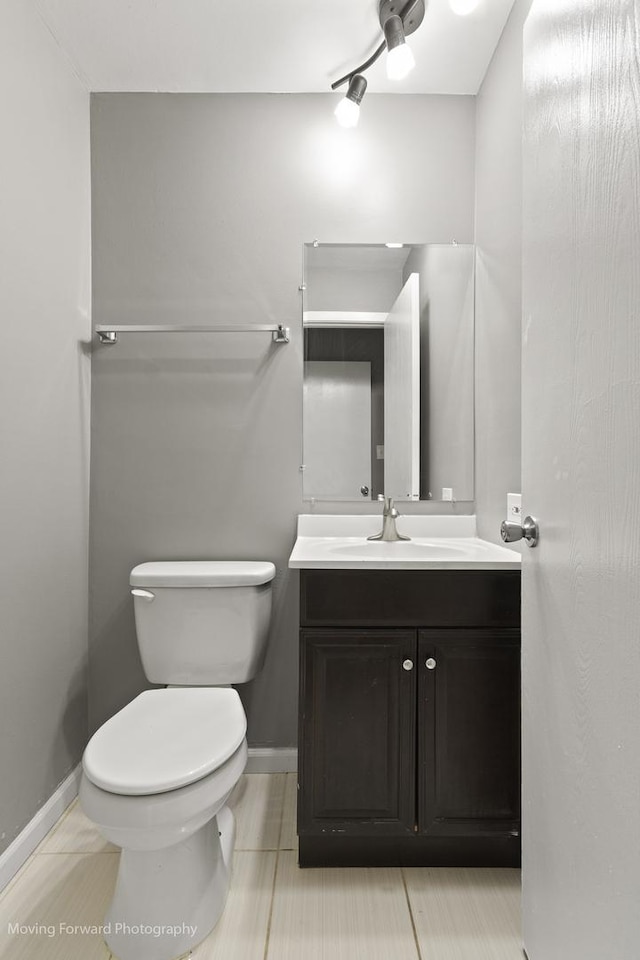 1249 Cunningham Dr Unit 2E, Calumet City, IL 60409 - bathroom with toilet and vanity