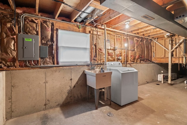 440 Charles Ct, South Elgin, IL 60177 - unfinished basement with washer / clothes dryer and electric panel