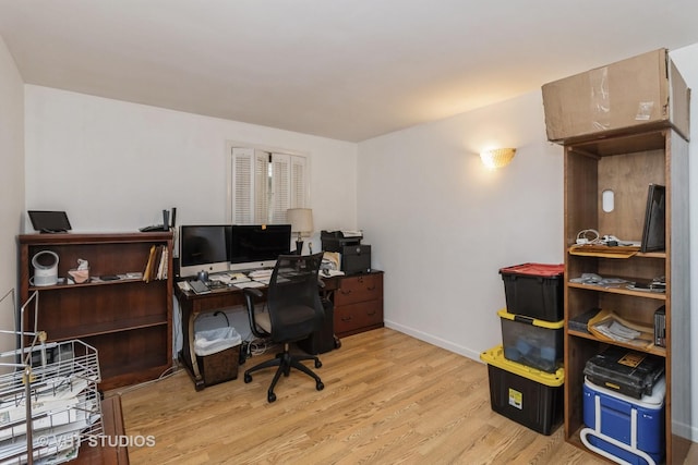 6229 N Niagara Ave Unit 209, Chicago, IL 60631 - home office with wood finished floors and baseboards