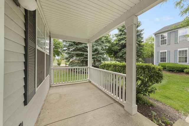 1011 Symphony Dr, Aurora, IL 60504 - photo 2