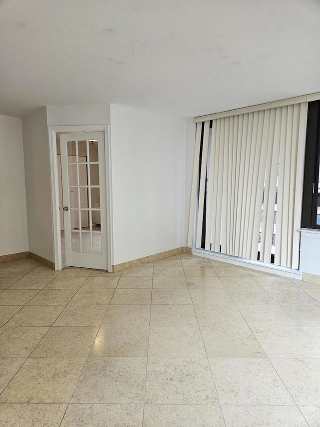 222 E Pearson St Unit 1801, Chicago, IL 60611 - empty room featuring baseboards