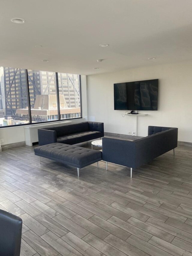 222 E Pearson St Unit 1801, Chicago, IL 60611 - building lobby featuring recessed lighting