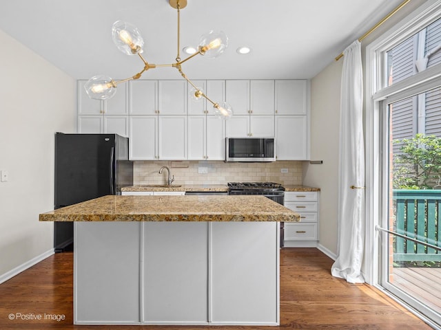 1125 W Newport Ave Unit E, Chicago, IL 60657 - photo 10