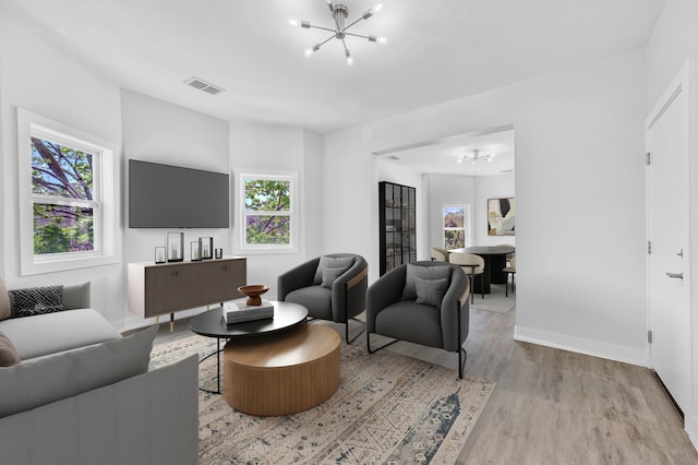 2901 N Sacramento Ave, Chicago, IL 60618 - photo 22