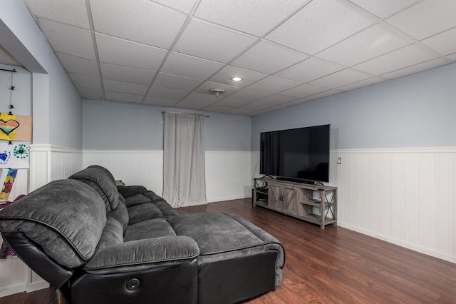 2020 Autumnwood Dr, Ottawa, IL 61350 - living room with wainscoting, a drop ceiling, wood finished floors, and recessed lighting