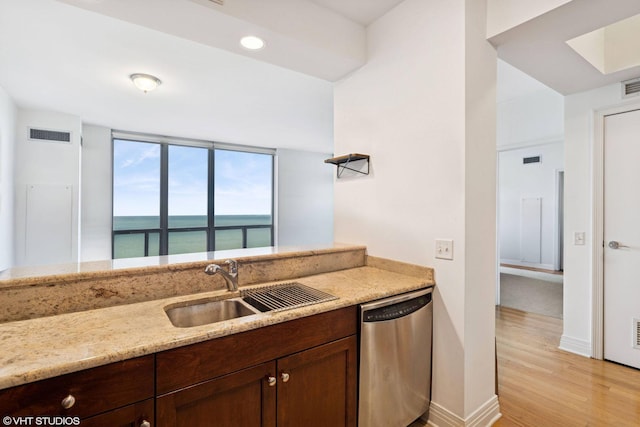 600 N Lake Shore Dr Unit 4510, Chicago, IL 60611 - photo 6