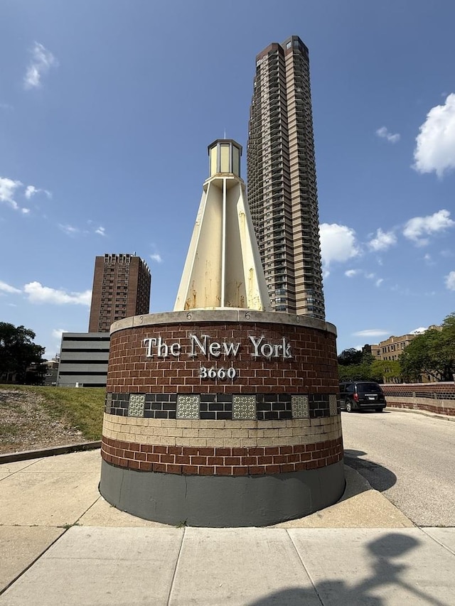 3660 N Lake Shore Dr Unit 1309, Chicago, IL 60613 - view of community / neighborhood sign