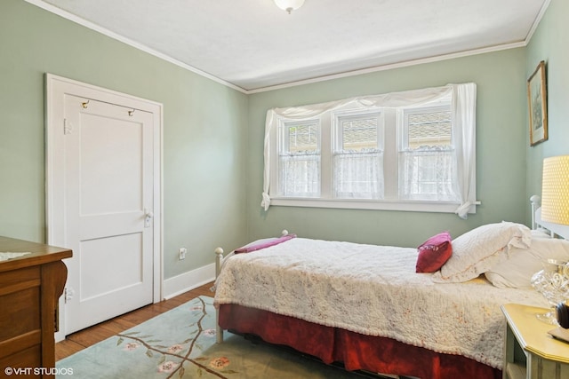 300 W Fremont St, Arlington Heights, IL 60004 - bedroom with ornamental molding and wood finished floors