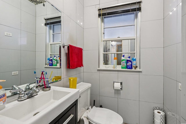3340 W Glenlake Ave, Chicago, IL 60659 - photo 13