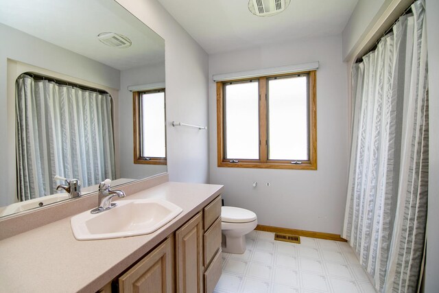 998 N Westshore Blvd, Manteno, IL 60950 - bathroom with tile patterned floors and vanity