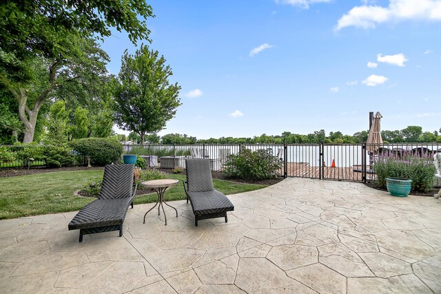 998 N Westshore Blvd, Manteno, IL 60950 - view of patio with a gate