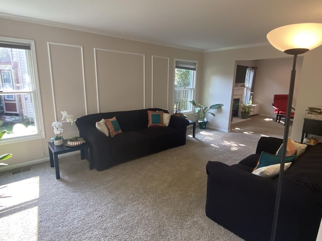 348 Bloomfield Cir, Bloomingdale, IL 60108 - living area with carpet floors and crown molding