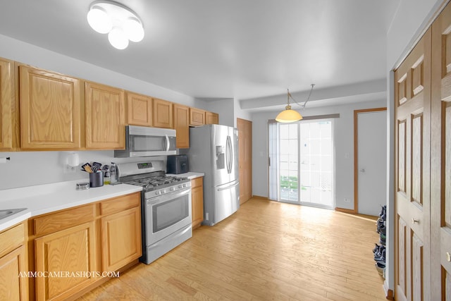 203 E Victoria Cir Unit 203, North Aurora, IL 60542 - photo 12