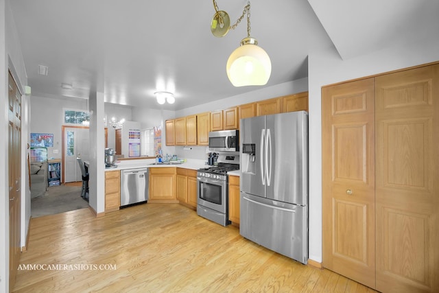 203 E Victoria Cir Unit 203, North Aurora, IL 60542 - photo 10