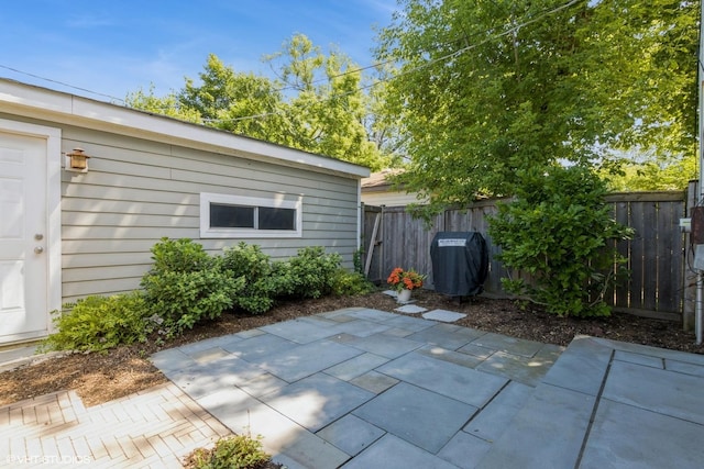 3231 Central St, Evanston, IL 60201 - view of patio / terrace