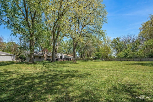 30W221 Estes St, Naperville, IL 60563 - photo 6