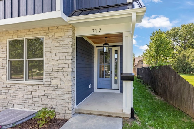 717 N Brainard St, Naperville, IL 60563 - photo 3