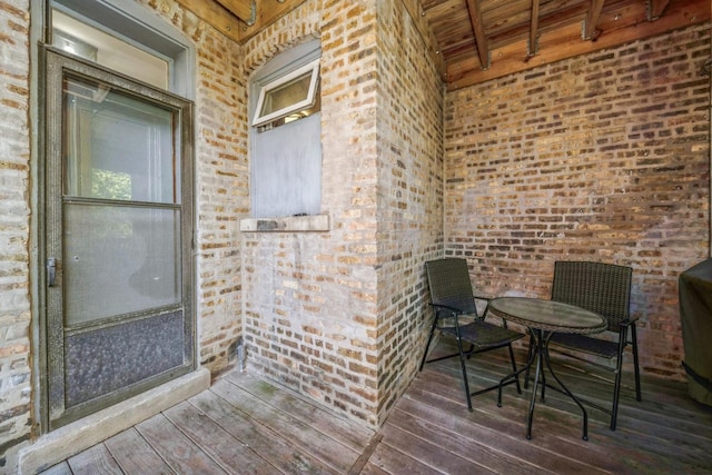 2112 N Seminary Ave Unit 19, Chicago, IL 60614 - view of wooden deck