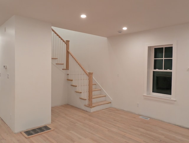 5221 W Cornelia Ave, Chicago, IL 60641 - photo 7
