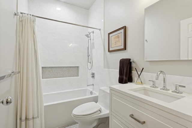 3547 N Fremont St Unit 1N, Chicago, IL 60657 - bathroom with vanity and shower / bath combo with shower curtain