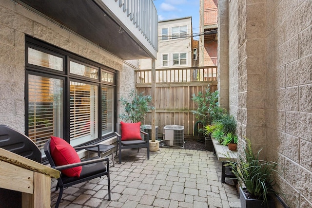 3547 N Fremont St Unit 1N, Chicago, IL 60657 - view of patio