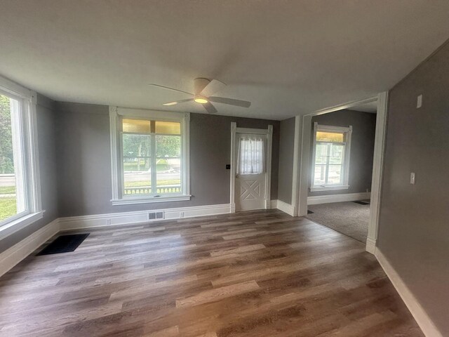 503 Portland Ave, Morrison, IL 61270 - photo 17