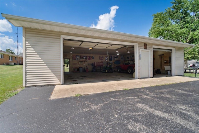 200 S Madison St, Towanda, IL 61776 - view of garage