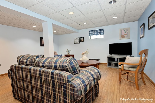3406 W Bretons Dr, Mchenry, IL 60050 - living area with light wood-style floors, a paneled ceiling, and recessed lighting