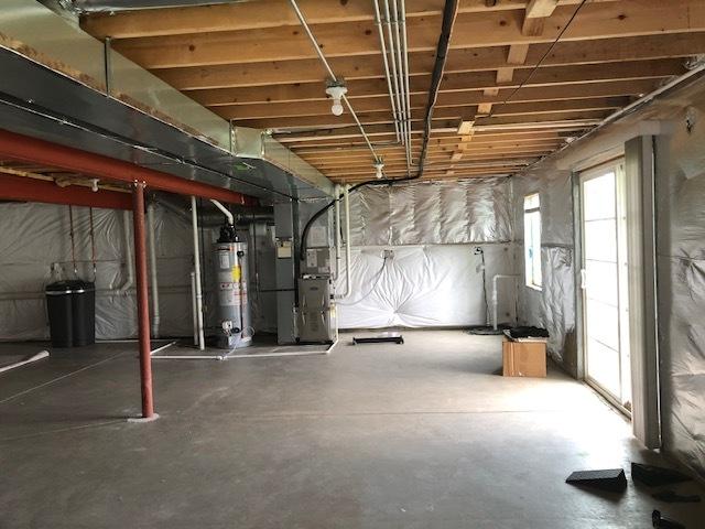 900 Heartland Park Ln, Antioch, IL 60002 - below grade area featuring gas water heater and heating unit