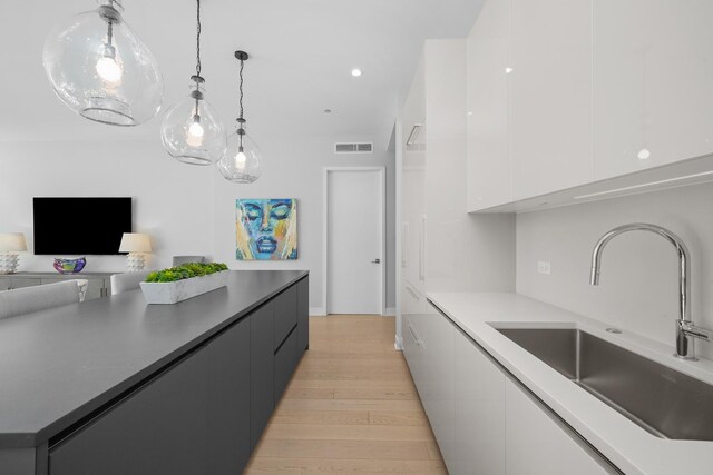 360 W Erie St Unit 3D, Chicago, IL 60654 - photo 6