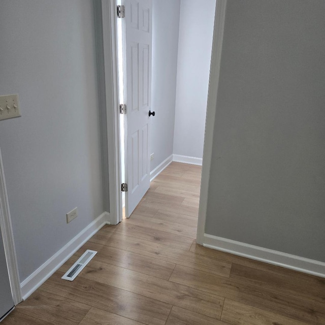 210 Brierhill Dr, Round Lake Park, IL 60073 - hallway featuring wood finished floors and baseboards