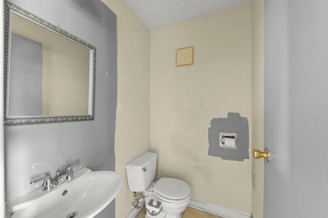 119 Boardwalk St Unit 1W, Elk Grove Village, IL 60007 - half bathroom with toilet and a sink