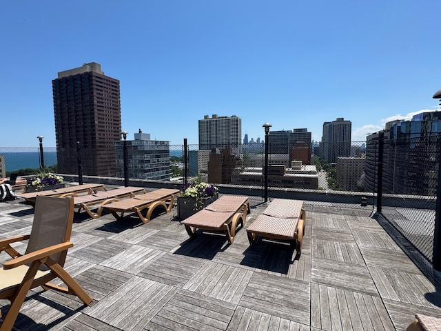 360 W Wellington Ave Unit 13E, Chicago, IL 60657 - view of patio with a skyline view