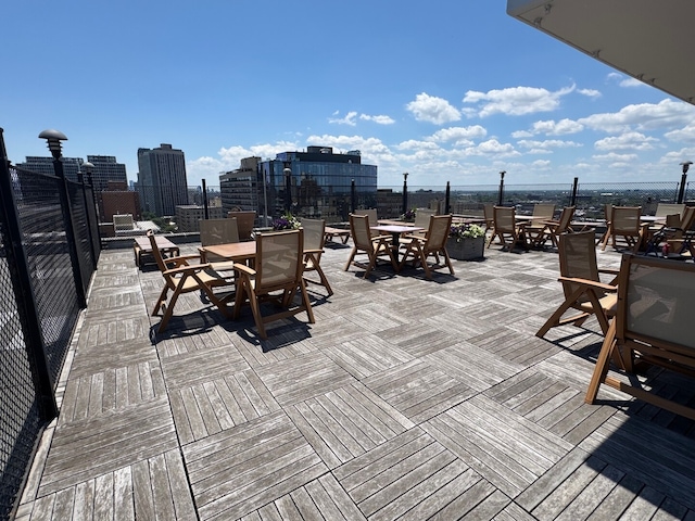 360 W Wellington Ave Unit 13E, Chicago, IL 60657 - view of patio featuring outdoor dining space