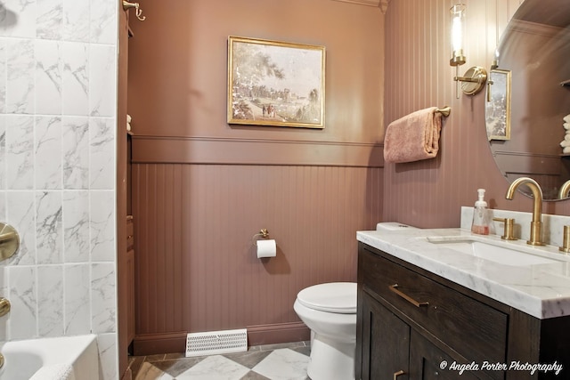 22039 W N Ave, Antioch, IL 60002 - bathroom featuring vanity and toilet