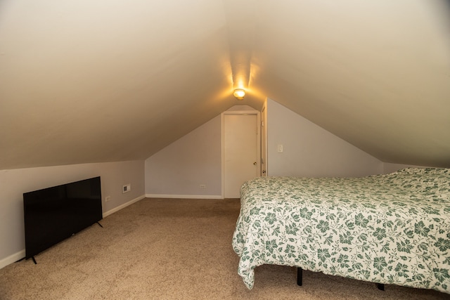 2815 W Fitch Ave, Chicago, IL 60645 - bedroom featuring lofted ceiling and light carpet
