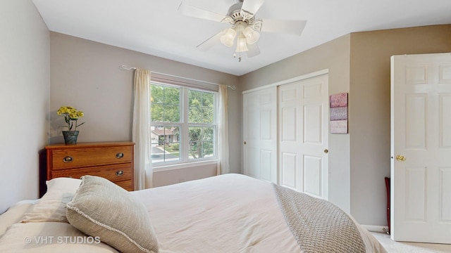 654 Linden Dr, Carol Stream, IL 60188 - bedroom featuring a closet, a ceiling fan, and carpet floors