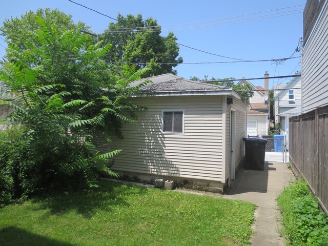 1642 W Olive Ave, Chicago, IL 60660 - view of side of home