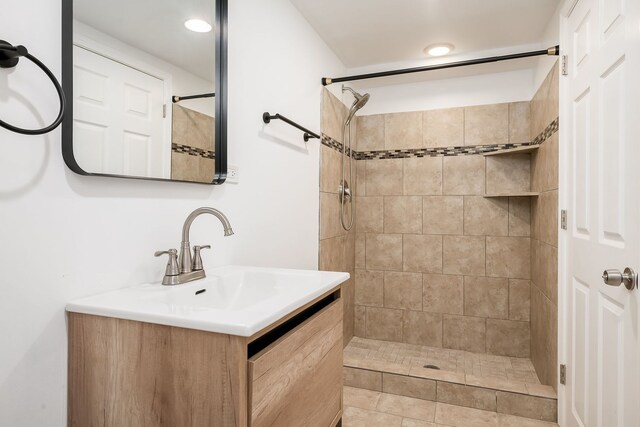 1833 Cuyler Ave, Berwyn, IL 60402 - full bath with tiled shower and vanity