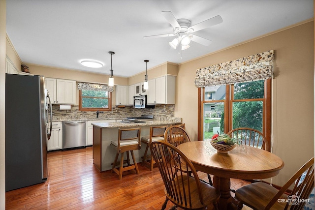567 Roxbury Dr, Naperville, IL 60565 - photo 10
