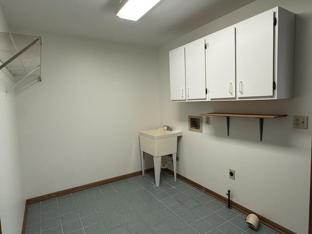 532 E 2nd St, Herscher, IL 60941 - washroom featuring cabinet space, electric dryer hookup, and washer hookup