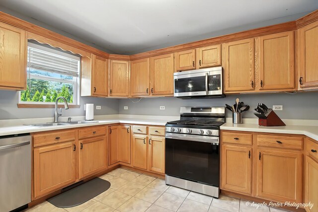 523 S Sheridan Rd, Lakemoor, IL 60051 - photo 9