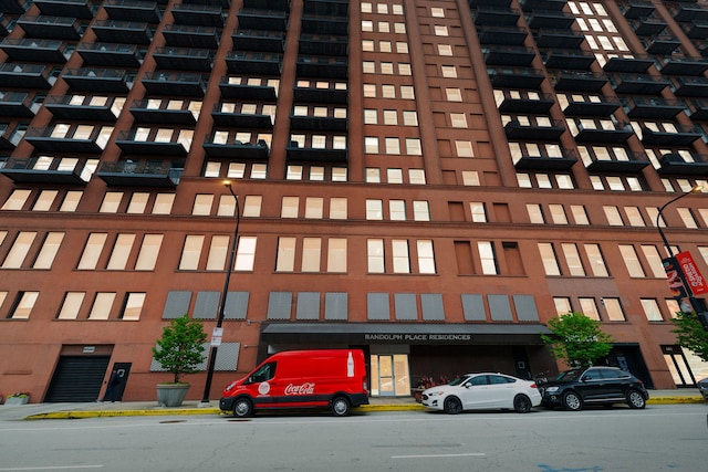 165 N Canal St Unit 1219, Chicago, IL 60606 - view of building exterior