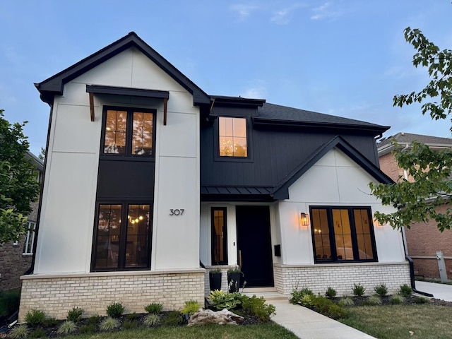 307 N Lincoln Ave, Park Ridge, IL 60068 - photo 2