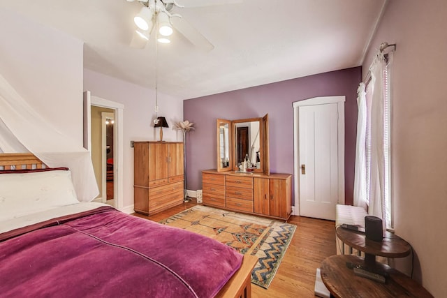 1003 Mapleton Ave, Oak Park, IL 60302 - bedroom with light wood-style floors and ceiling fan