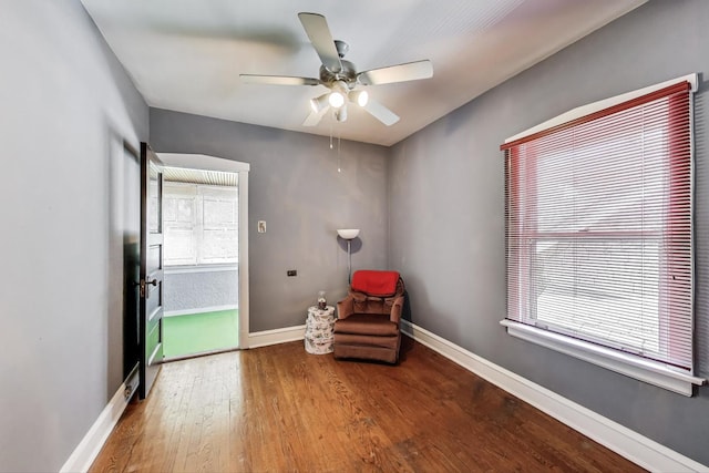 1003 Mapleton Ave, Oak Park, IL 60302 - sitting room featuring wood finished floors and a ceiling fan