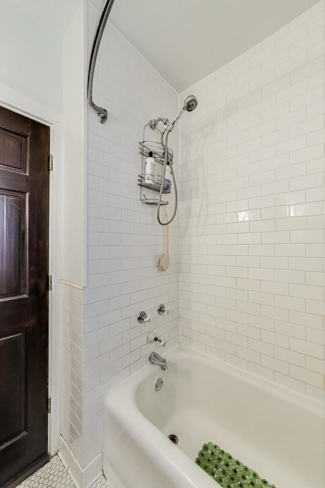1003 Mapleton Ave, Oak Park, IL 60302 - full bathroom featuring bathing tub / shower combination and tile patterned flooring