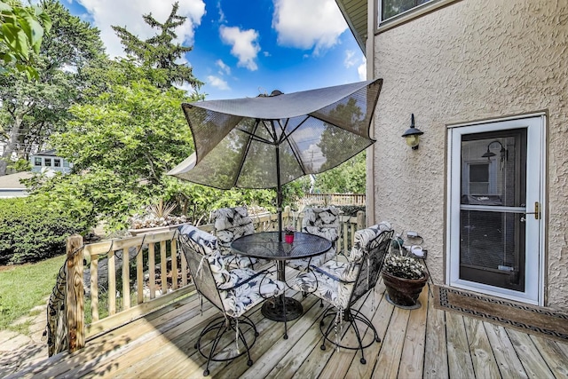 1003 Mapleton Ave, Oak Park, IL 60302 - deck with outdoor dining space