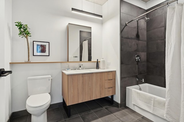 234 W Polk St Unit 3403, Chicago, IL 60607 - bathroom with vanity, tile patterned floors, and shower / bath combo